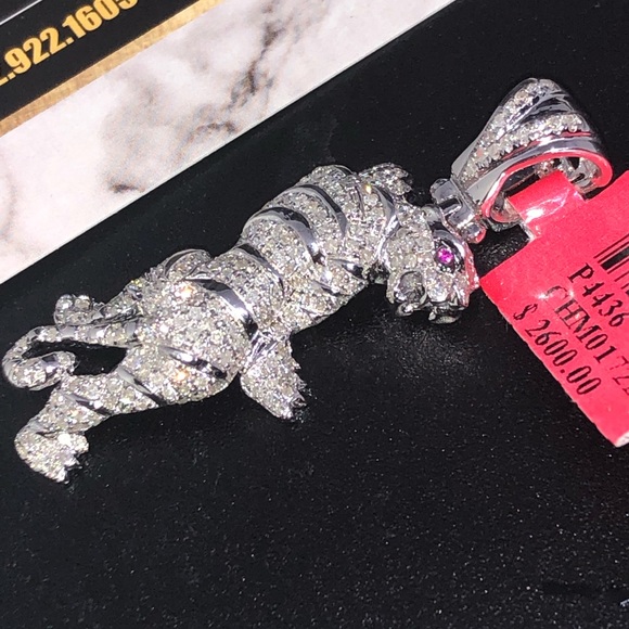 Mesmerizing REAL DIAMOND Custom tiger pendant WOW! - Picture 5 of 15